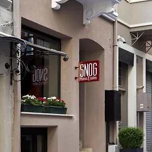 斯诺格客房及套房酒店 酒店